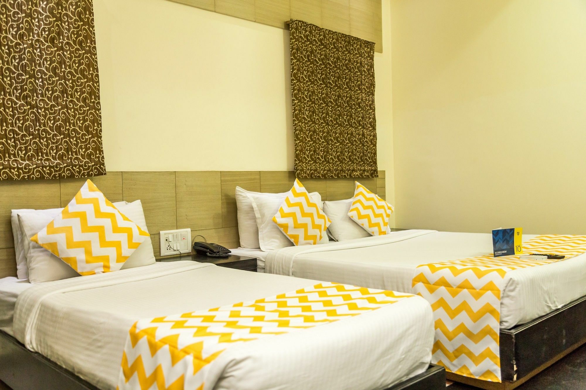 Hotel Arafa Inn Bangalore Esterno foto