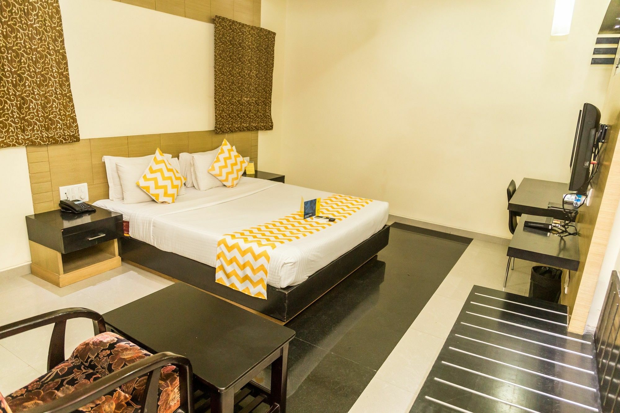 Hotel Arafa Inn Bangalore Esterno foto