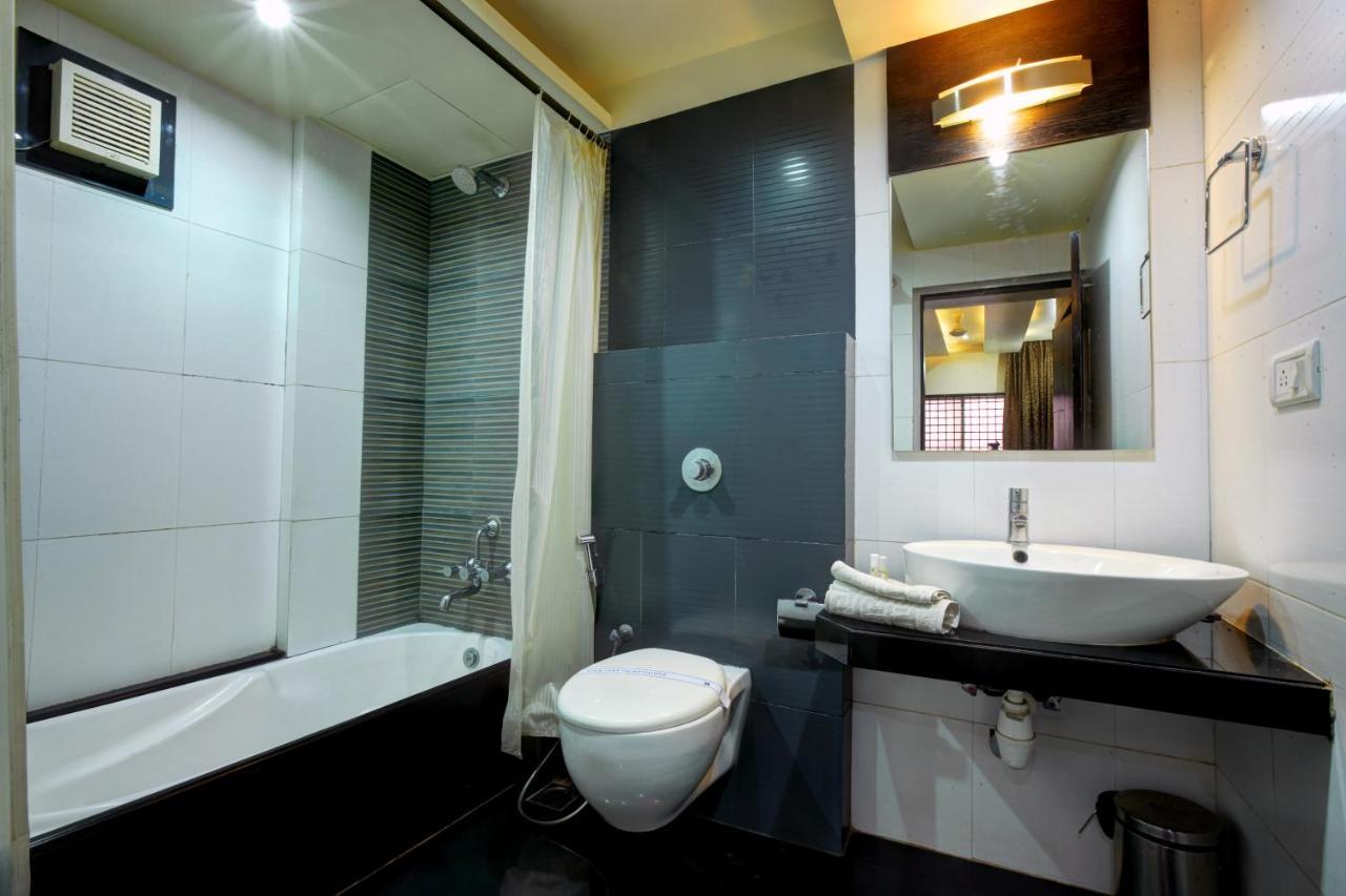 Hotel Arafa Inn Bangalore Esterno foto